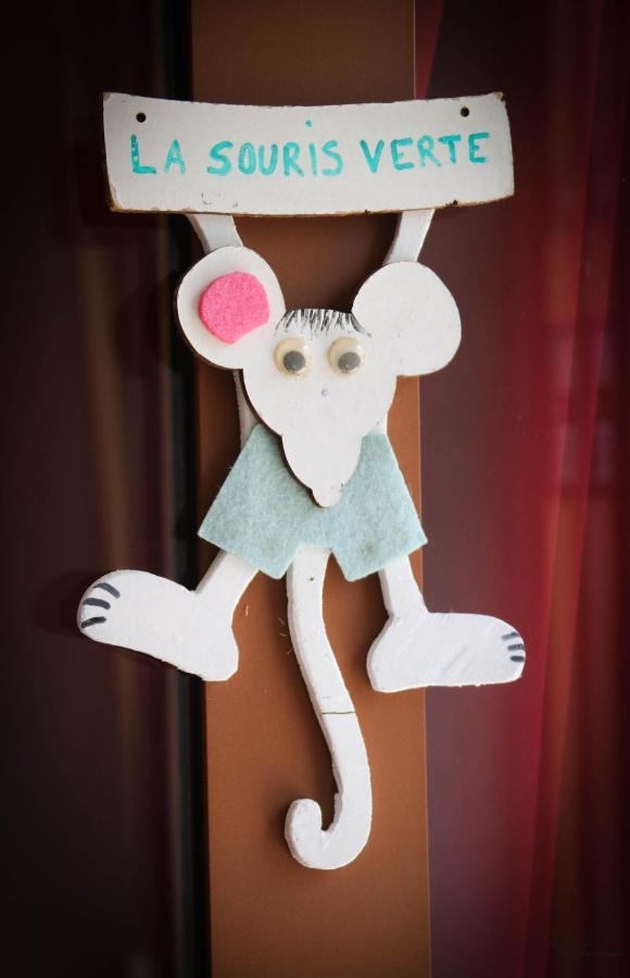Gite De La Souris Verte Molamboz エクステリア 写真